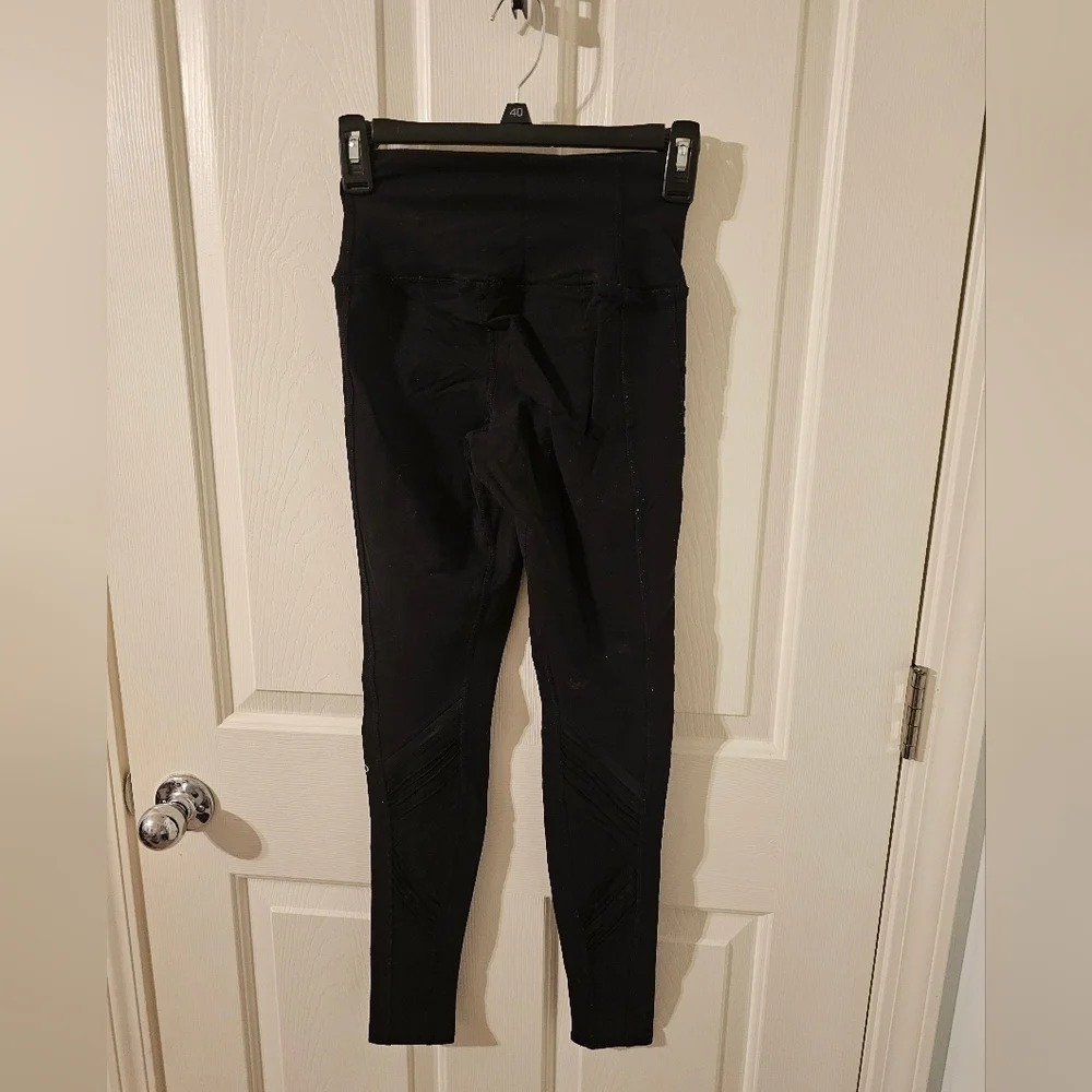Alo Leggings 3 Pair Bundle Size XS